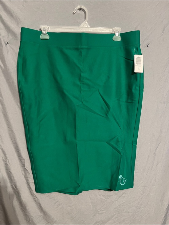 torrid Dresses & Skirts - Torrid Little Mermaid Emerald Green Pencil Skirt Size 2